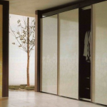 „Slider“ stumdomos spintos